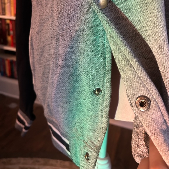 Roots vintage button up jersey style sweater grey black and white - Picture 6 of 9